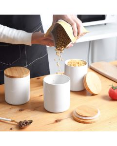Σετ 3 Κεραμικά Βάζα Αποθήκευσης Τροφίμων με Αεροστεγές Καπάκι από Bamboo σε Λευκό Χρώμα
